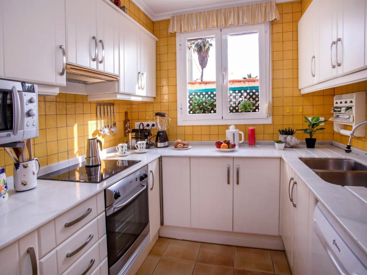 Larauri Nova By Interhome Oliva