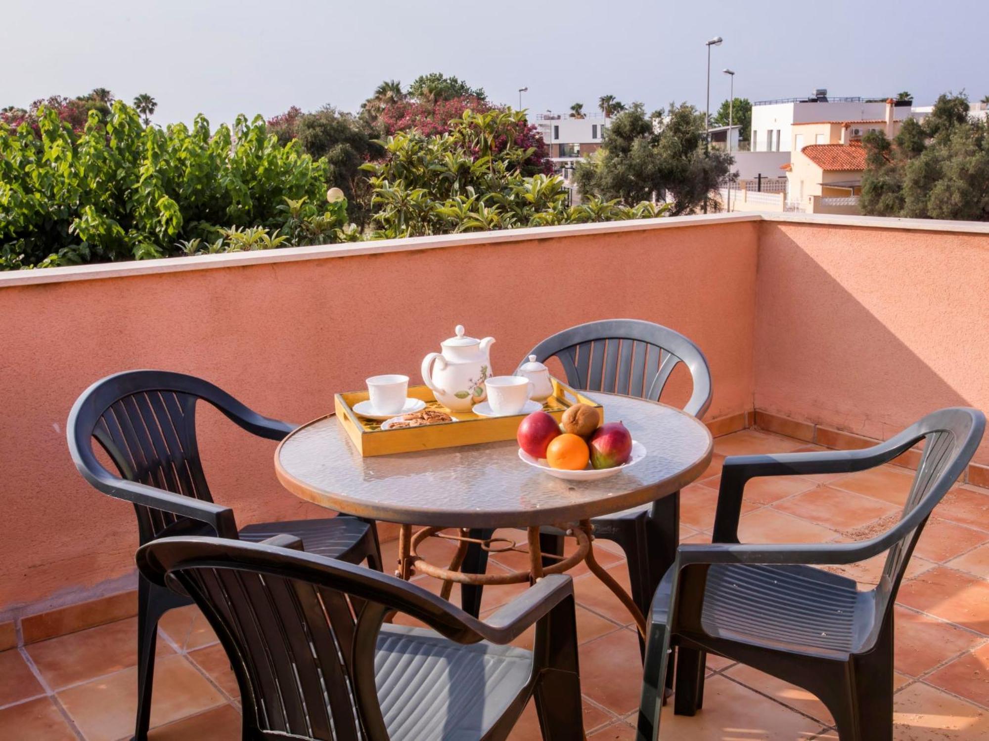Larauri Nova By Interhome